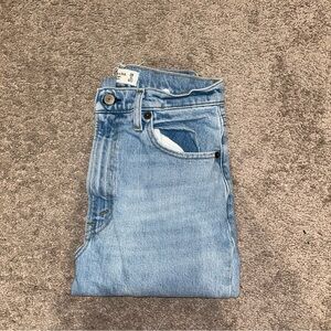 Abercrombie & Fitch Women’s High Rise 90s Straight Ripped Jeans